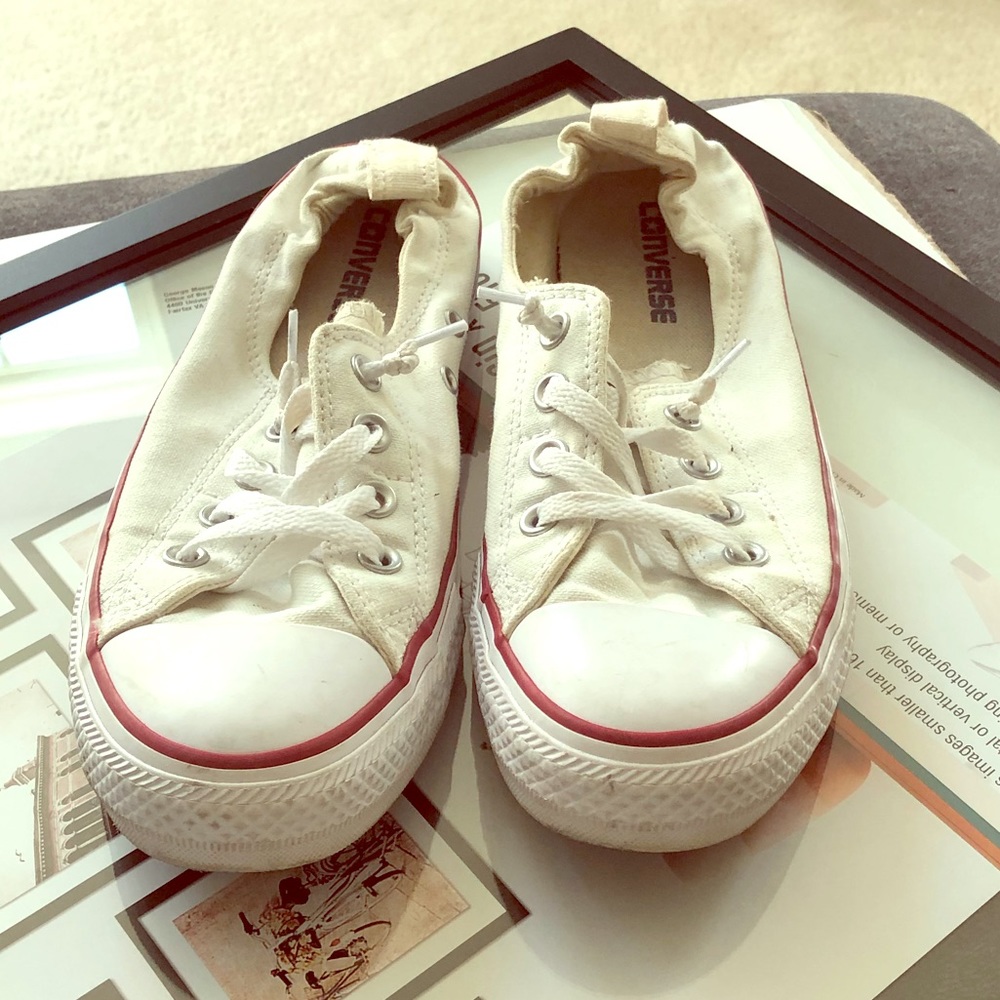Women’s Off white converse